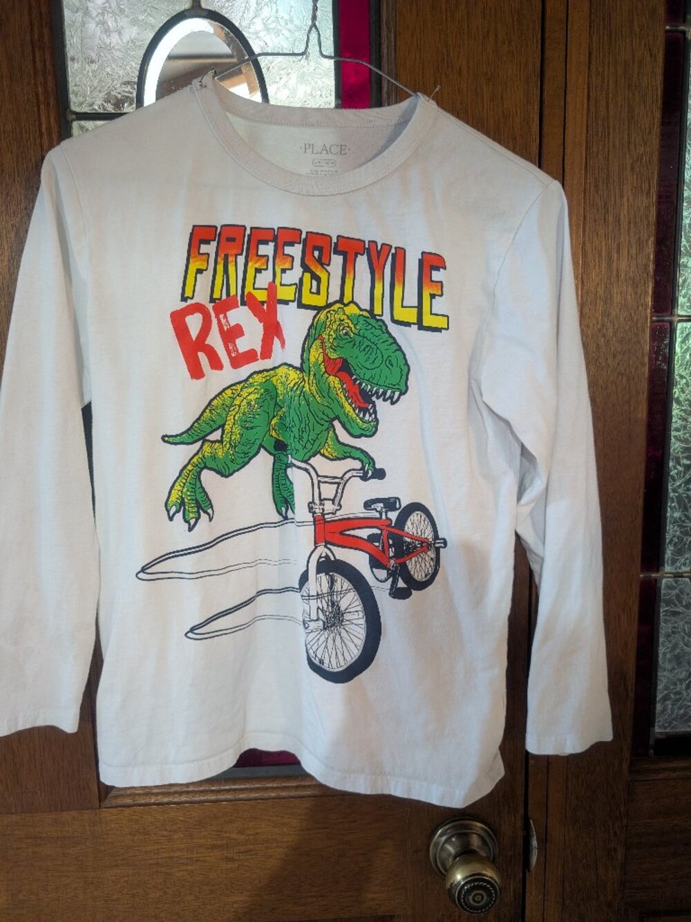 Boys long-sleeve graphic t-shirt, size 10/12